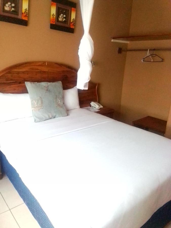 ליבינגסטון Eland Lodge מראה חיצוני תמונה