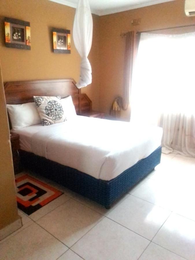 ליבינגסטון Eland Lodge מראה חיצוני תמונה